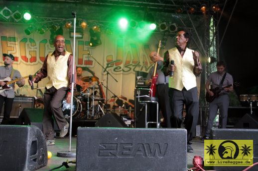 Keith and Tex (Jam) with The Easy Snappers 21. Reggae Jam Festival - Bersenbrueck 26. Juli 2015 (15).JPG